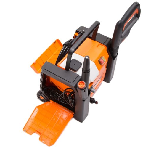 Nettoyeur haute pression Yard Force EW U13 : rangement des accessoires ouvert.